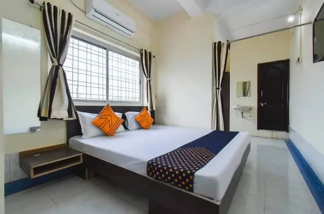 Hotel Sai Palace Lodging