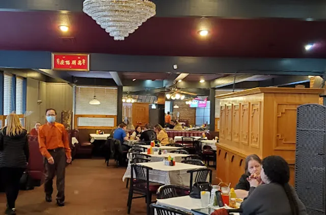 Lucky House Chinese Restaurant