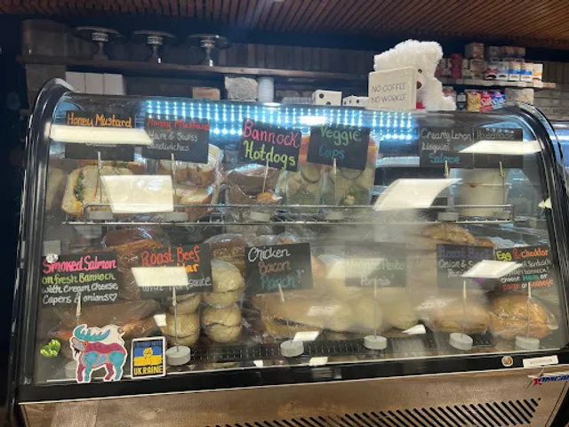 House of Ancestors "Uda Dune Baiyoh" Conference Center and Cafè