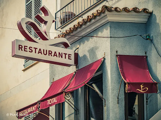 Bar Restaurant Total