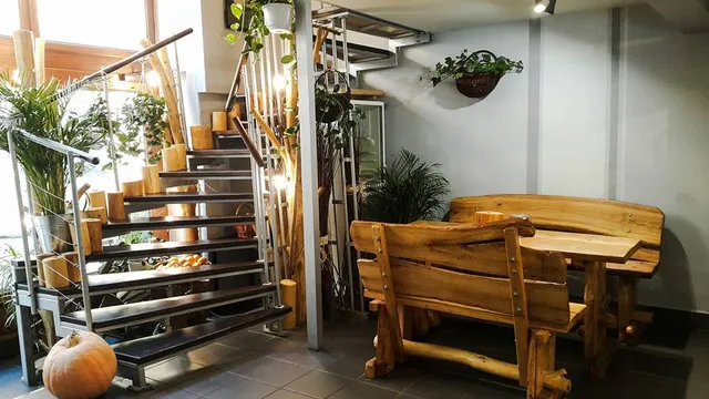 Farma Vegan Burgers | Est. 2016