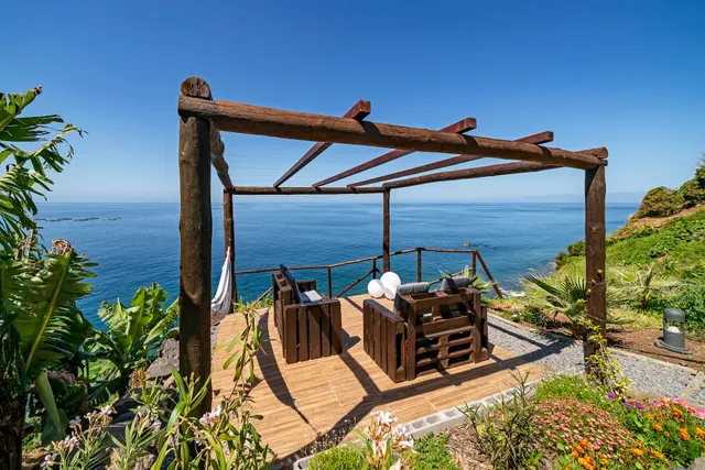 Quinta Golfinho Apartments