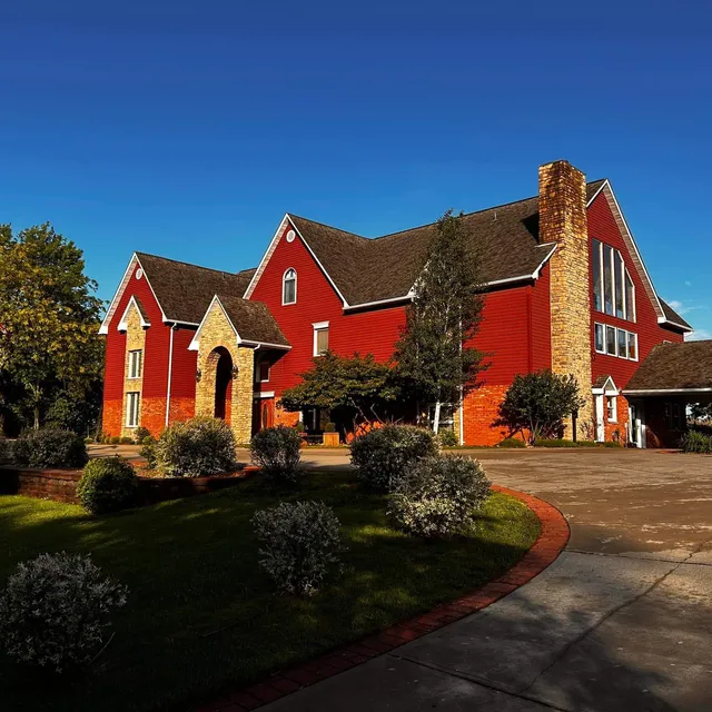 Up Up and Away Lodging