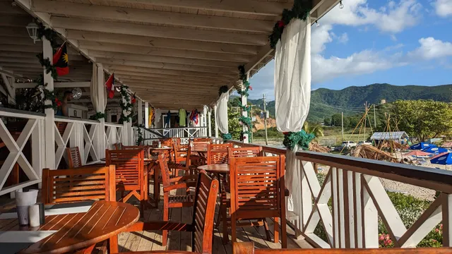 Ffryes Beach Bar/ Dennis Restaurant