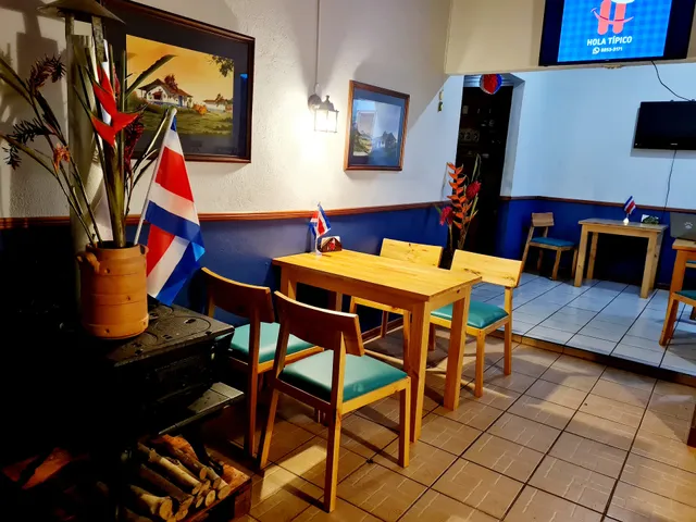 RESTAURANTE CAFETERÍA HOLA TÍPICO