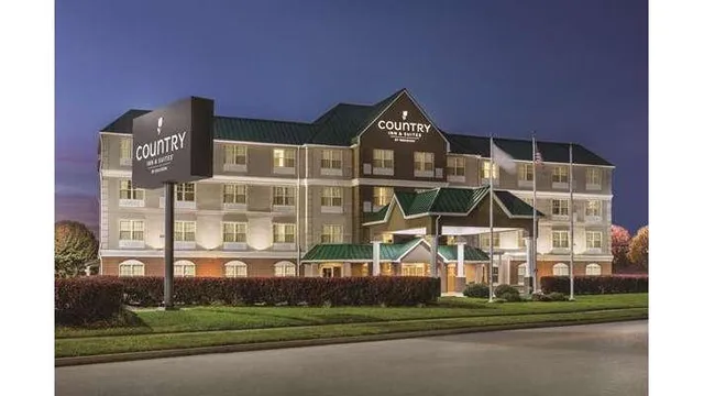 Country Inn & Suites by Radisson, Georgetown, KY
