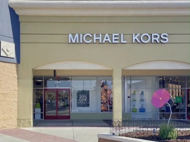 Michael Kors Outlet