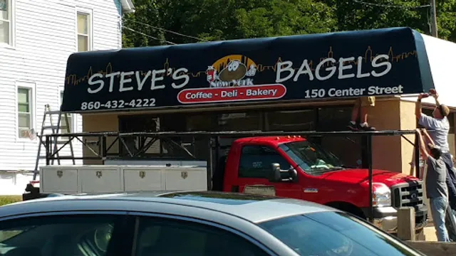 Steve's Bagels (150 Center St)
