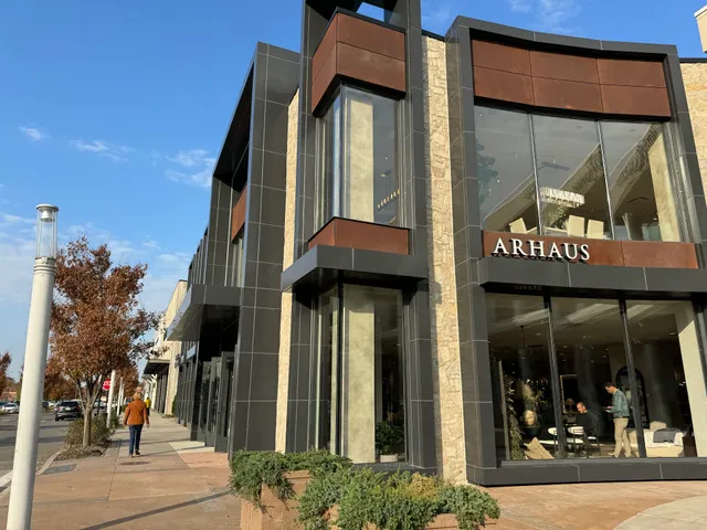 Arhaus