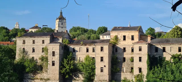 Дом с видом на крепость