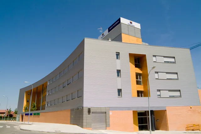 Tour de Molina Apartments