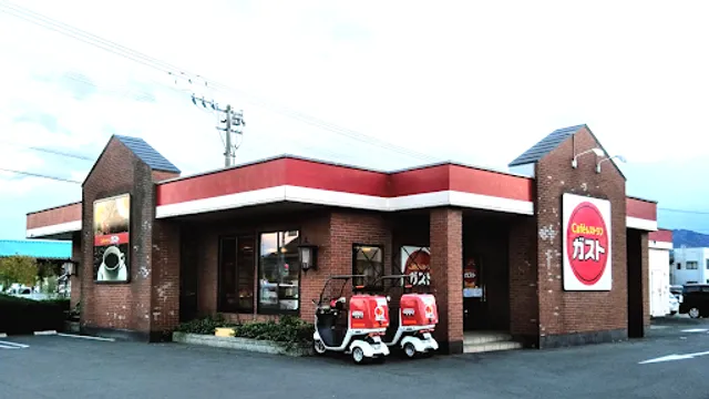 ガスト 香川三木店