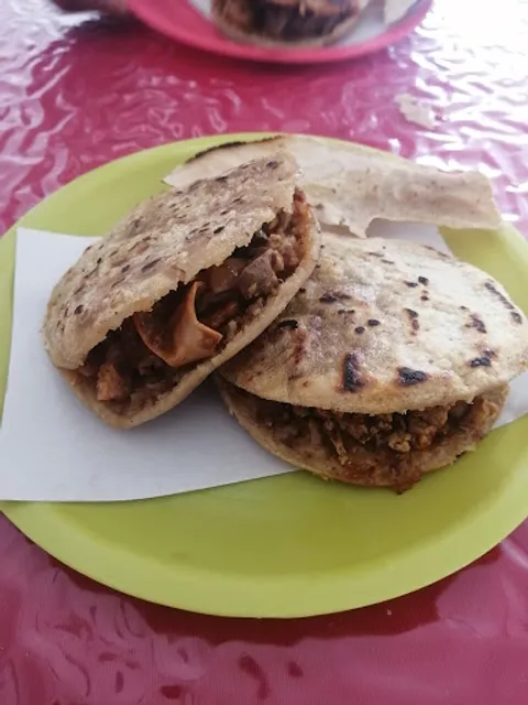 Gorditas LOS PINOS