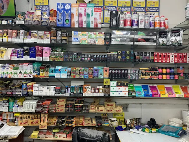 Polish Town Corner Grocery And smoke shop And Vaporizer