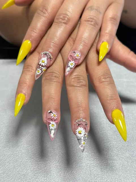 Nails Tech Spa & Lash