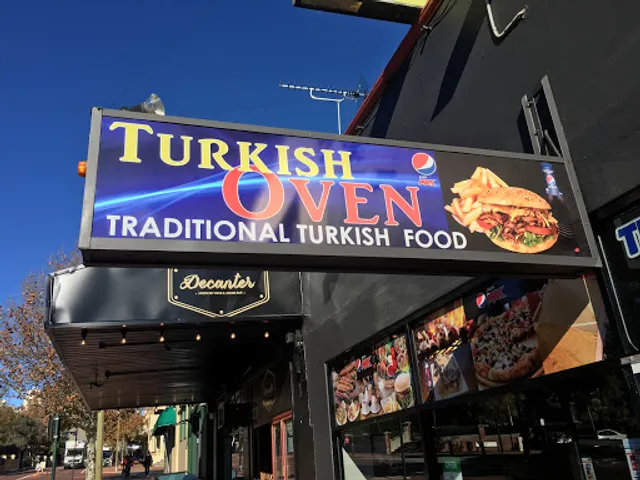 Turkish Oven And Hand Made Pizza