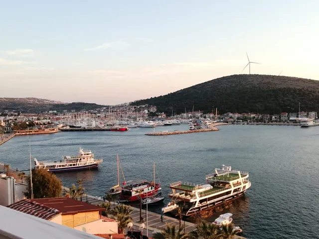 PARİS RESİDENCE ÇEŞME