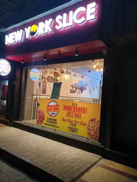 OYO 8758 Hotel Swagatam