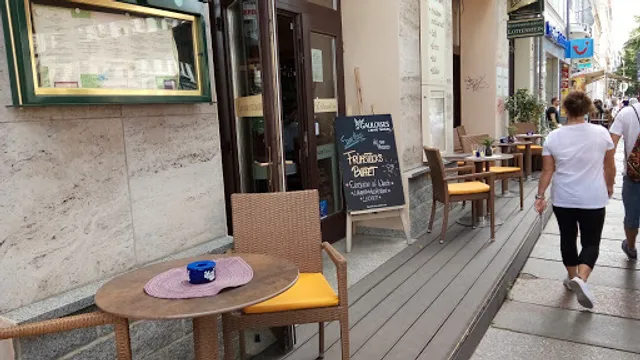 Lulu Lottenstein Restaurant & Bar