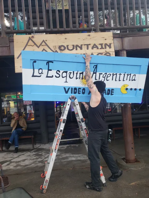 La Esquina Argentina Video Arcade