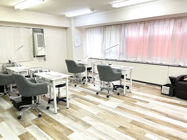 Nail & Hair Salon Asian Ikebukuroten