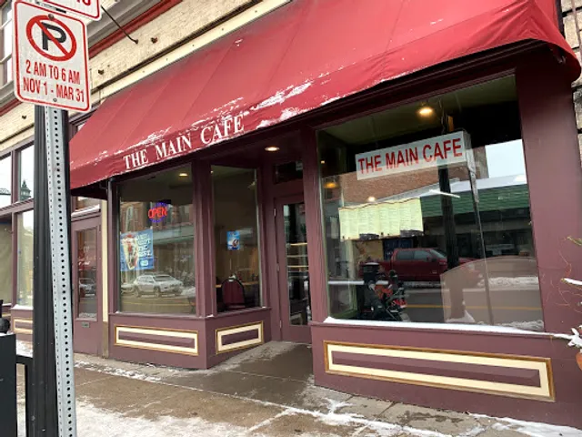 The Main Cafe