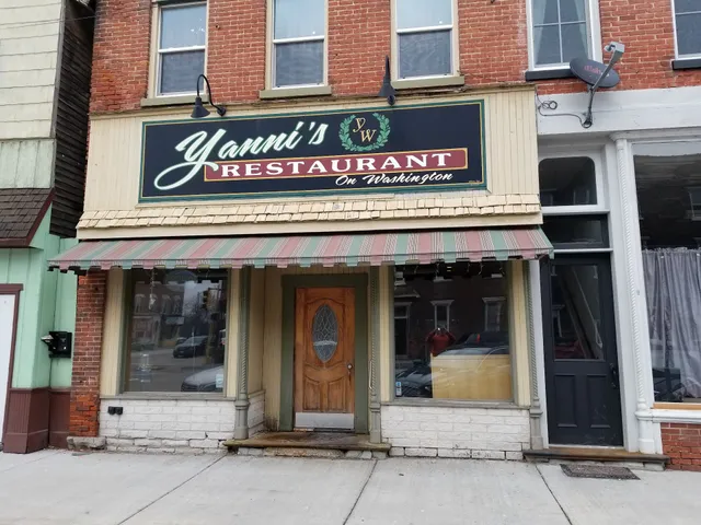 Yannis on Washington