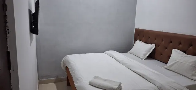 Grand Paradise inn..