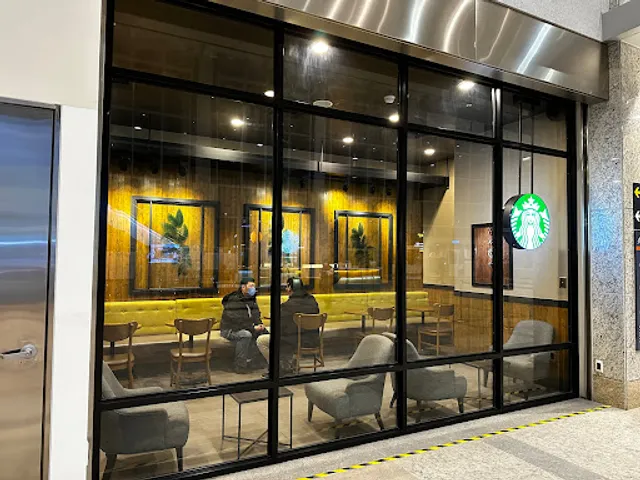 Starbucks HSR Miaoli Station