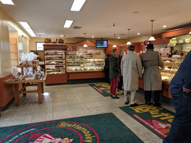 Buttercooky Bakery & Cafe