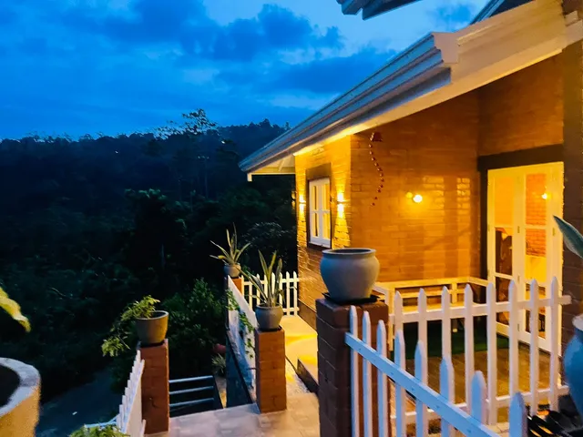 Kananke Hills Country Homes