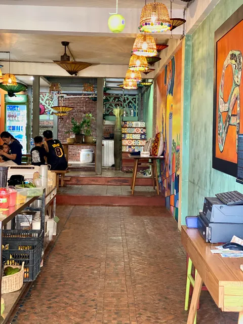 Mrs. Sengchanhphone Restaurant