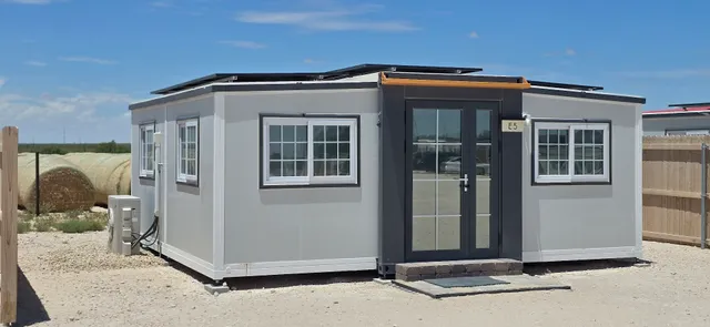 BoxHouse Villages, Monahans