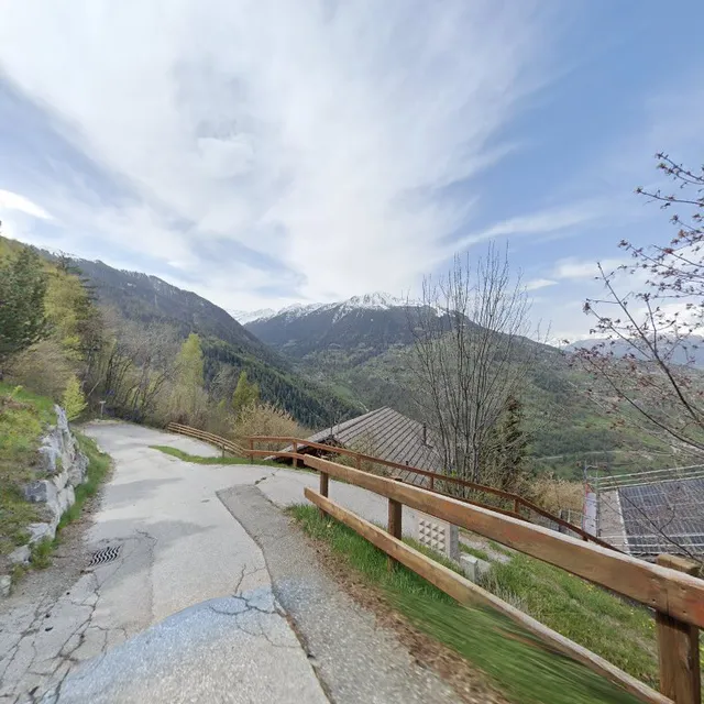 Chalet Tschoueilles 4 Star