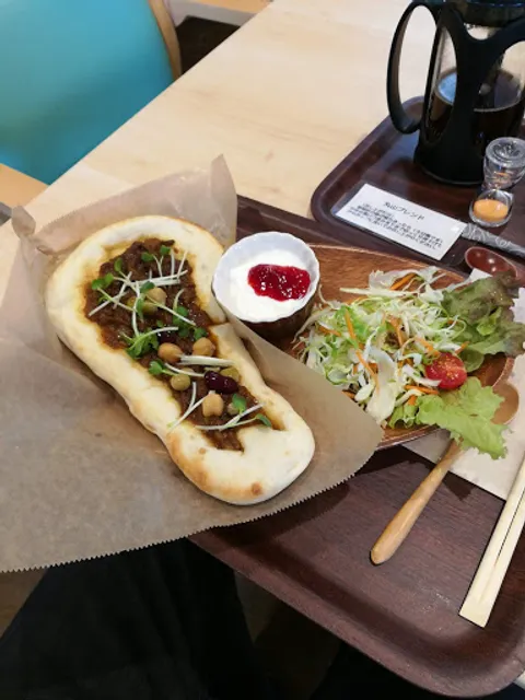 カフェ・ポリジ