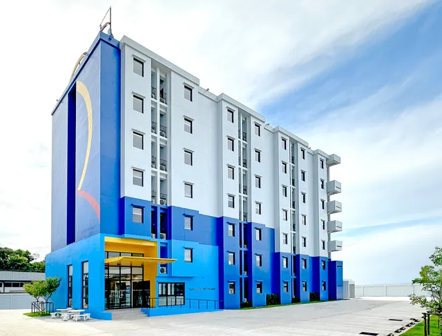 HOP INN Nakhon Phanom