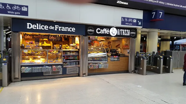 Caffe Ritazza London Waterloo
