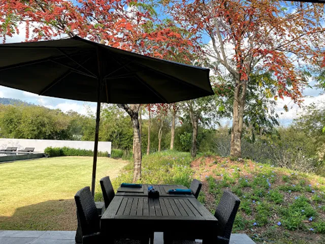 Myth bar and restaurant