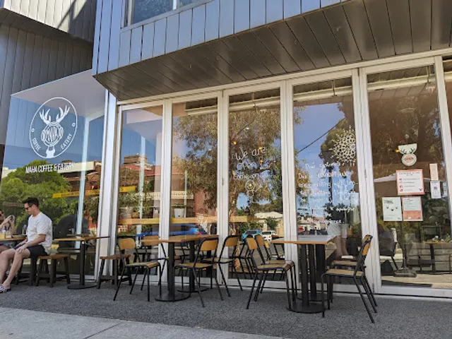 THE NICHOLSON COFFEE & EATERY