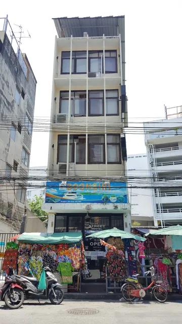 The Street Hostel Bangkok