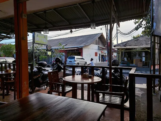 Warung Toba Paradise