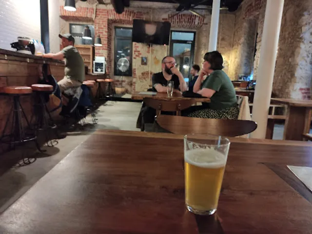 Dois Corvos Intendente Taproom