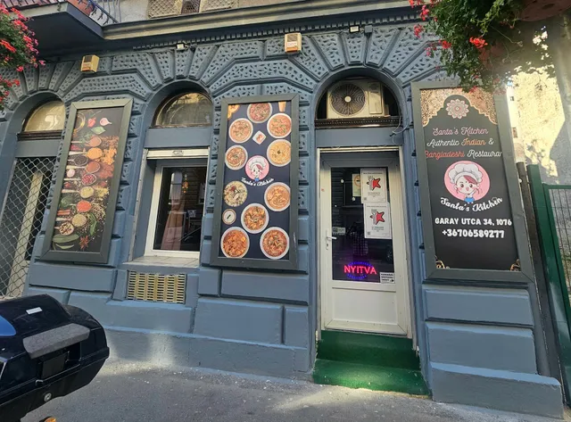 Santa's Kitchen: Authentic Indian& Bangladeshi Restaurant