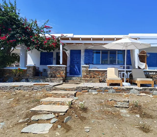 Diana's Luxury Suites