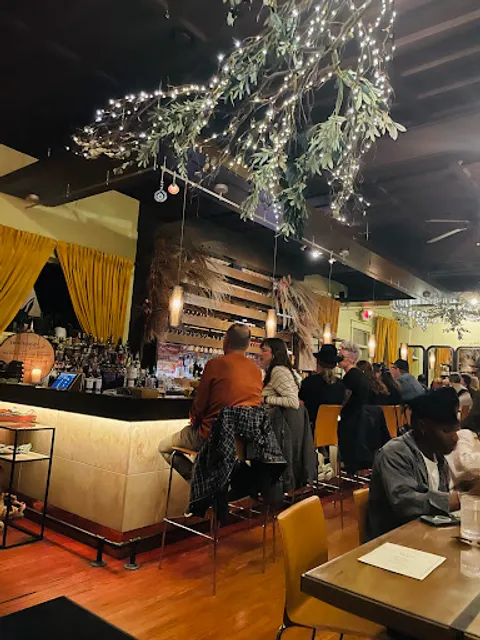 MeeshMeesh Mediterranean