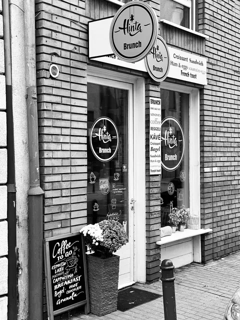 Hinta Brunch (ÁTKÖLTÖZTÜNK A VIOLA UTCÁBA)