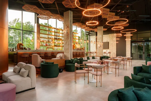 Overgrown Lounge & Cocktail Bar