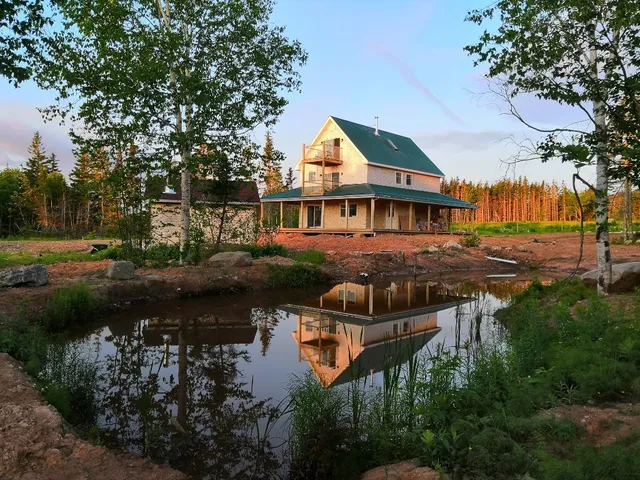 North Shore Retreat Accomodations Cabot Trail