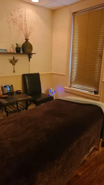 Healthy Touch Day Spa & Salon