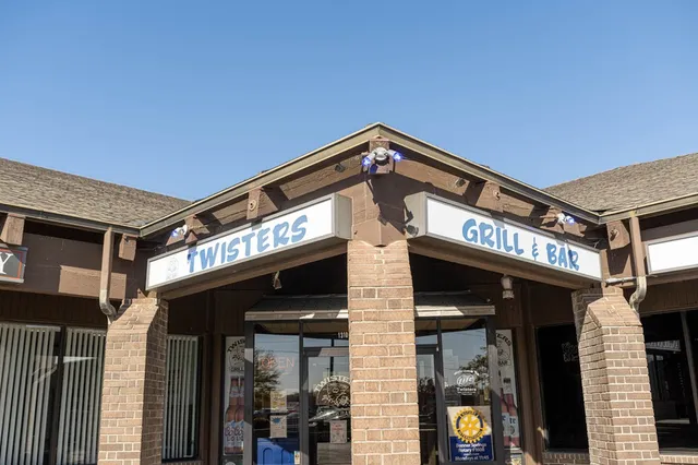 Twisters Grill & Bar